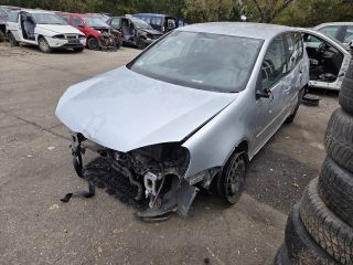 bontott VW GOLF V Generátor