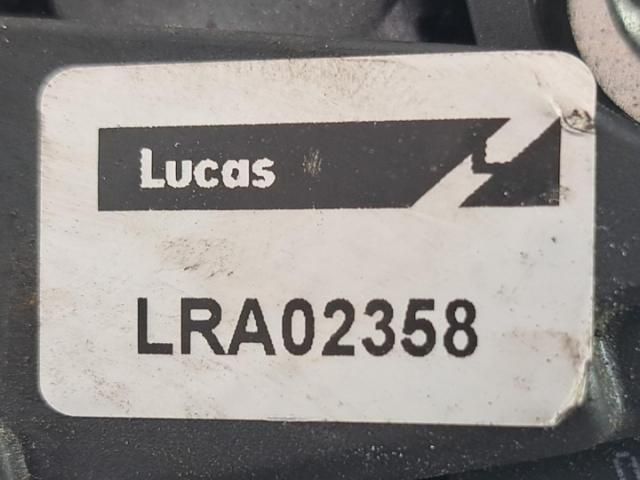 bontott VW GOLF V Generátor