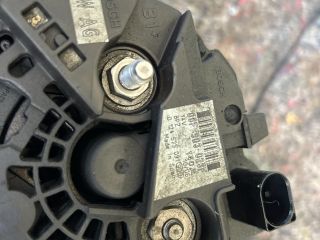 bontott VW GOLF V Generátor