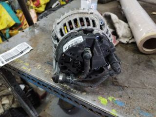 bontott VW GOLF V Generátor