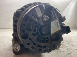 bontott VW GOLF V Generátor
