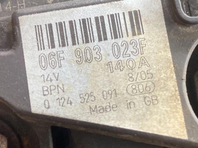 bontott VW GOLF V Generátor