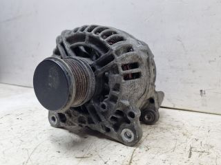 bontott VW GOLF V Generátor