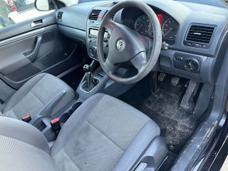 bontott VW GOLF V Gyújtáskapcsoló Házzal