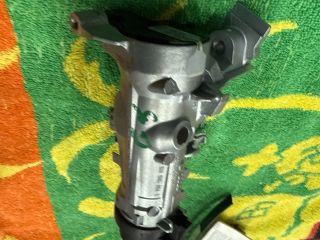 bontott VW GOLF V Gyújtáskapcsoló Házzal