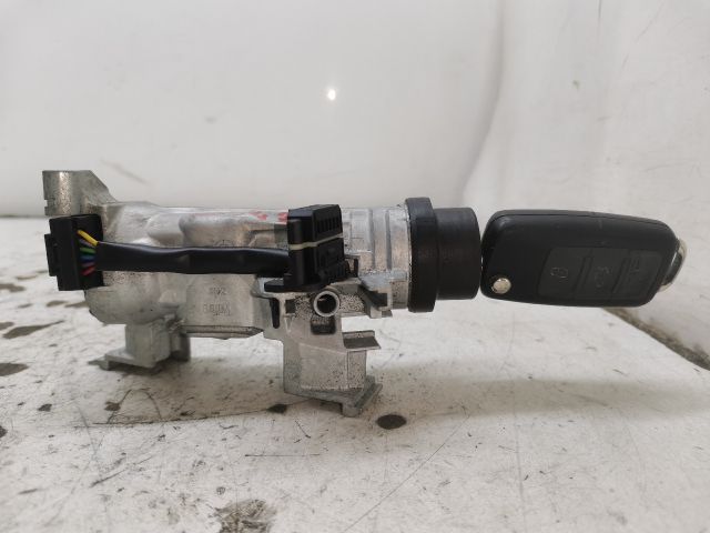 bontott VW GOLF V Gyújtáskapcsoló