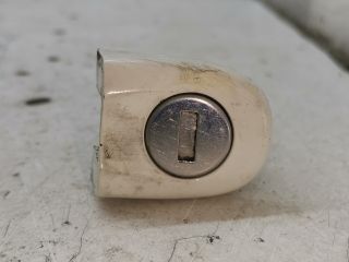 bontott VW GOLF V Gyújtáskapcsoló