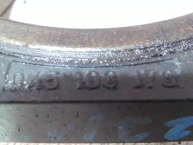 bontott VW GOLF V Hátsó Főtengely Szimmeringház