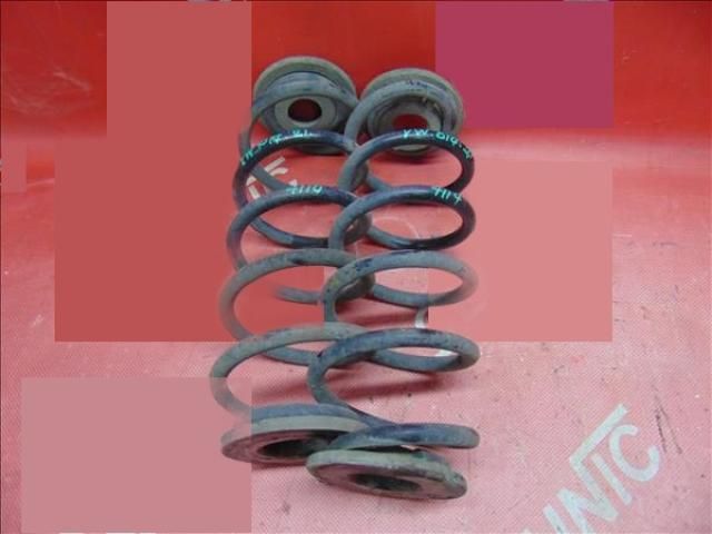 bontott VW GOLF V Hátsó Rugó