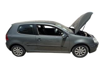 bontott VW GOLF V Hengerfej Vízkivezető