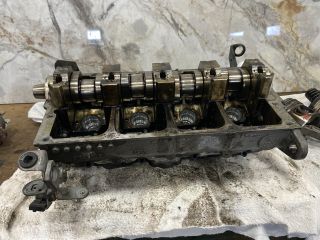 bontott VW GOLF V Hengerfej