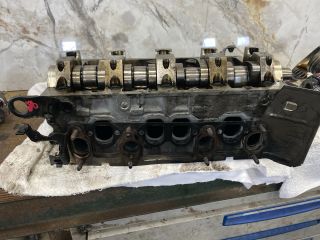 bontott VW GOLF V Hengerfej