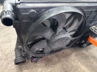 bontott VW GOLF V Hűtő Ventilátor(ok), Radiátor(ok) Szett
