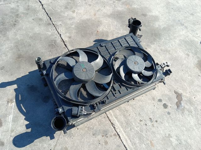 bontott VW GOLF V Hűtő Ventilátor(ok), Radiátor(ok) Szett