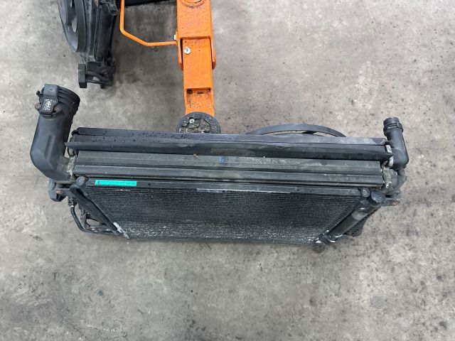 bontott VW GOLF V Hűtő Ventilátor(ok), Radiátor(ok) Szett