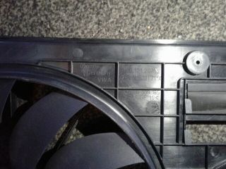 bontott VW GOLF V Hűtőventilátor Keret