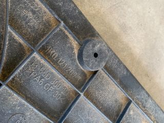 bontott VW GOLF V Hűtőventilátor Keret