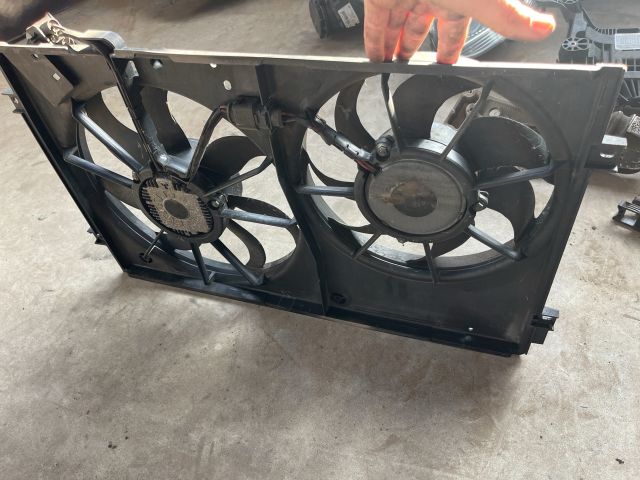 bontott VW GOLF V Hűtőventilátor