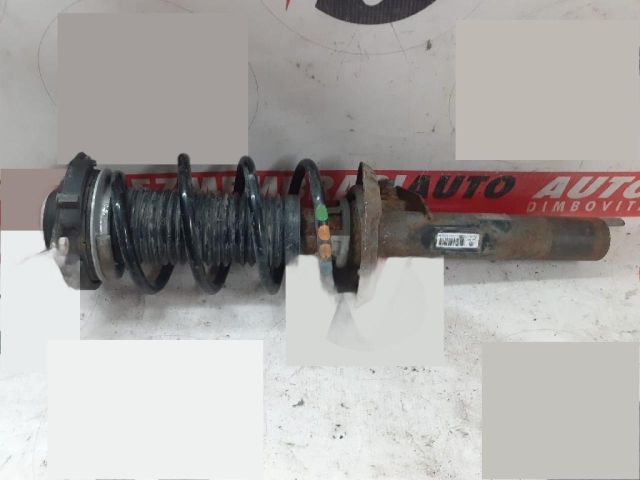 bontott VW GOLF V Jobb első Lengéscsillapító