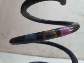 bontott VW GOLF V Jobb első Rugó