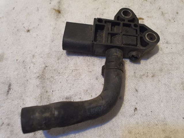 bontott VW GOLF V Kipufogó Nyomásérzékelő