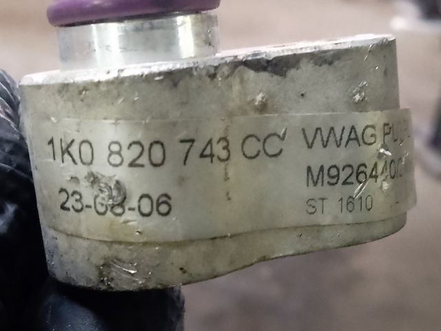 bontott VW GOLF V Klíma Cső