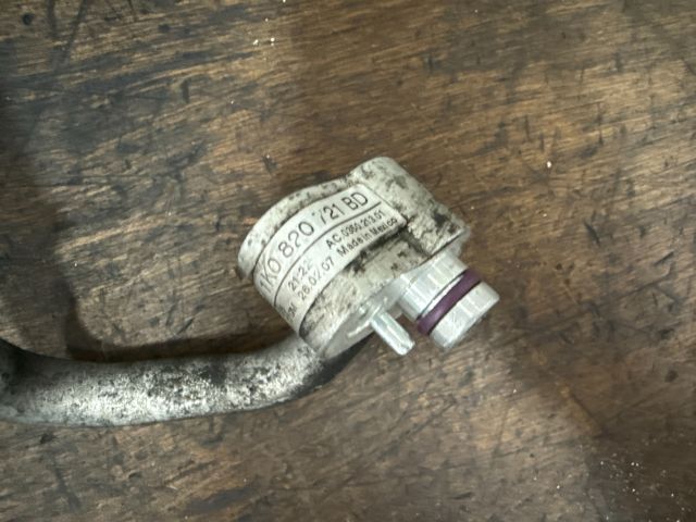 bontott VW GOLF V Klíma Cső