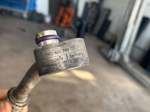 bontott VW GOLF V Klíma Cső