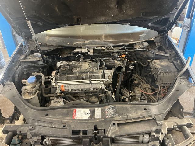 bontott VW GOLF V Klímahűtő Radiátor