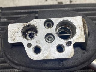 bontott VW GOLF V Klímahűtő Radiátor