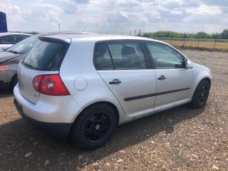 bontott VW GOLF V Klímahűtő Ventilátor