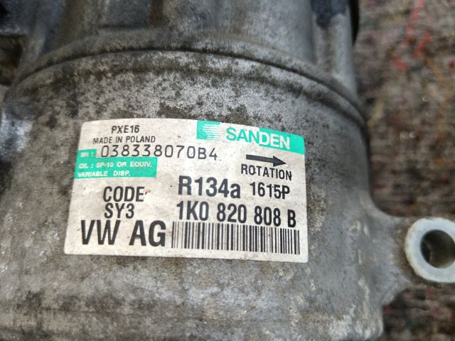 bontott VW GOLF V Klímakompresszor