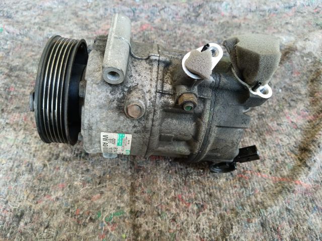 bontott VW GOLF V Klímakompresszor