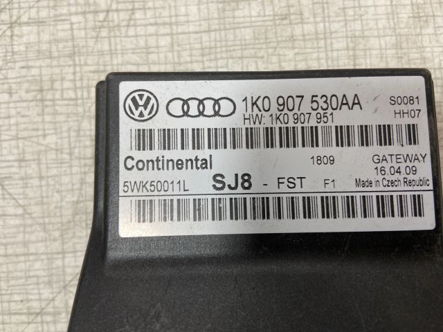 bontott VW GOLF V Komfort Elektronika