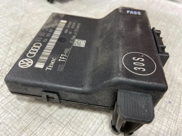 bontott VW GOLF V Komfort Elektronika