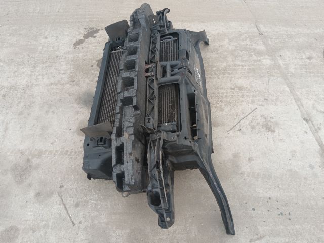 bontott VW GOLF V Komplett Homlokfal (Részeivel)