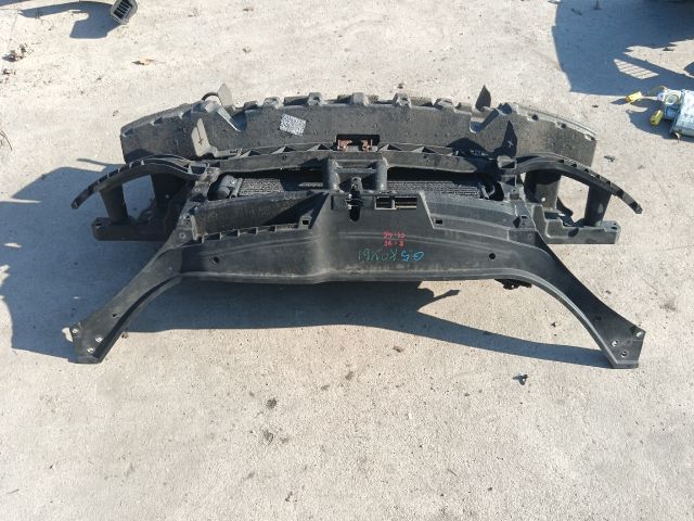 bontott VW GOLF V Komplett Homlokfal (Részeivel)