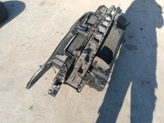 bontott VW GOLF V Komplett Homlokfal (Részeivel)