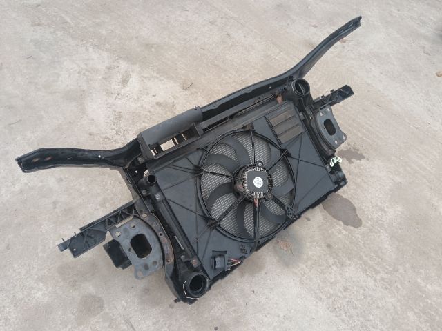 bontott VW GOLF V Komplett Homlokfal (Részeivel)