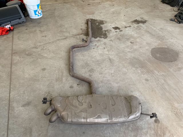 bontott VW GOLF V Komplett Kipufogó Rendszer