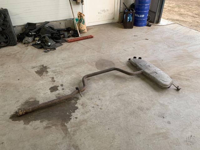 bontott VW GOLF V Komplett Kipufogó Rendszer