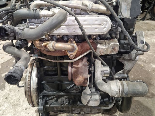 bontott VW GOLF V Komplett Motor (Segédberendezésekkel)