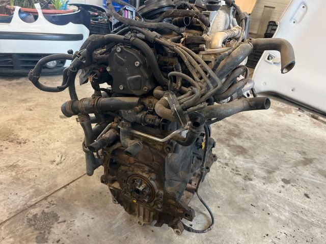 bontott VW GOLF V Komplett Motor (Segédberendezésekkel)