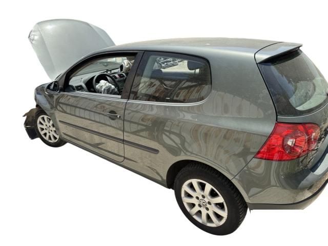 bontott VW GOLF V Komplett Vezérlés Burkolat