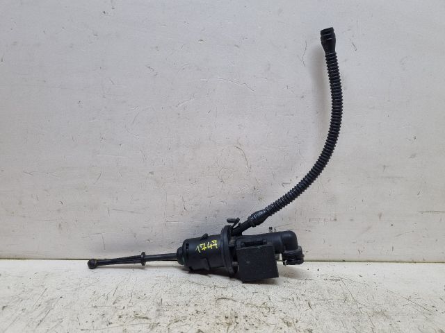 bontott VW GOLF V Kuplung Munkahenger