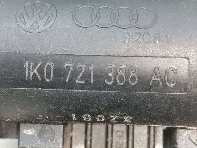 bontott VW GOLF V Kuplung Munkahenger