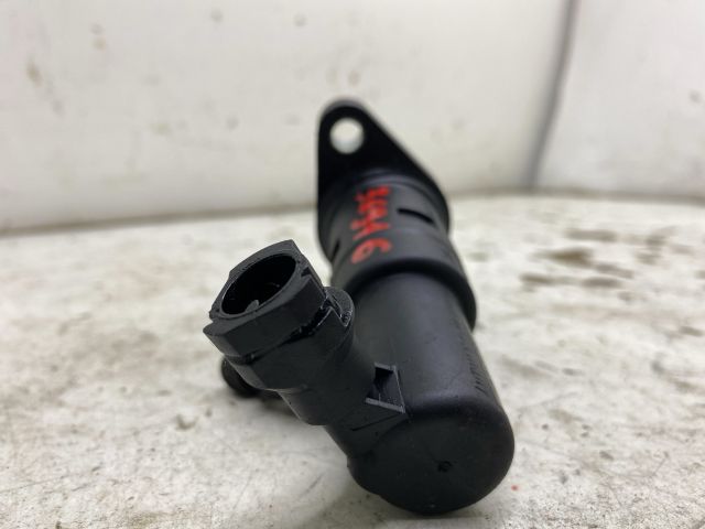 bontott VW GOLF V Kuplung Munkahenger