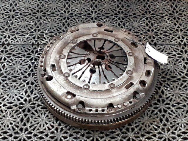 bontott VW GOLF V Kuplung Szett (Szerkezet, Tárcsa)