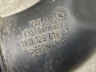 bontott VW GOLF V Légbeömlő Cső