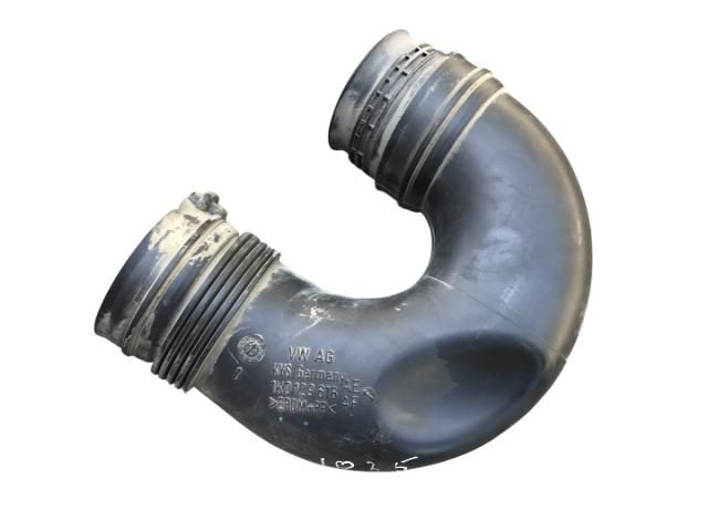 bontott VW GOLF V Légbeömlő Cső